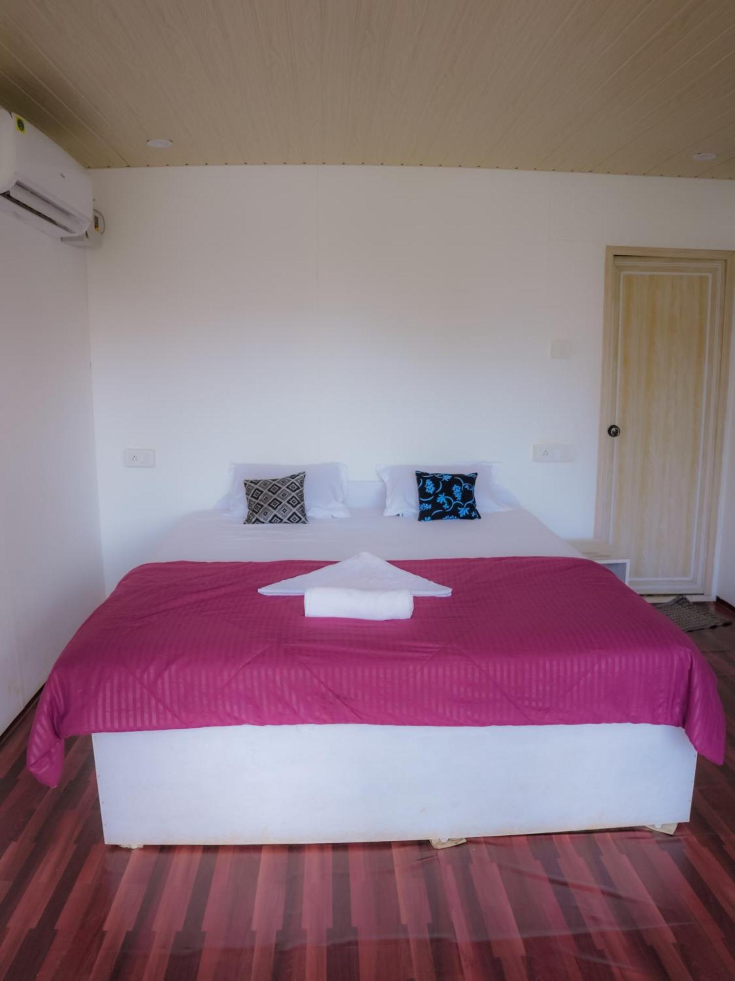 Hotel Hilltop Seaview Palolem Goa Exterior foto